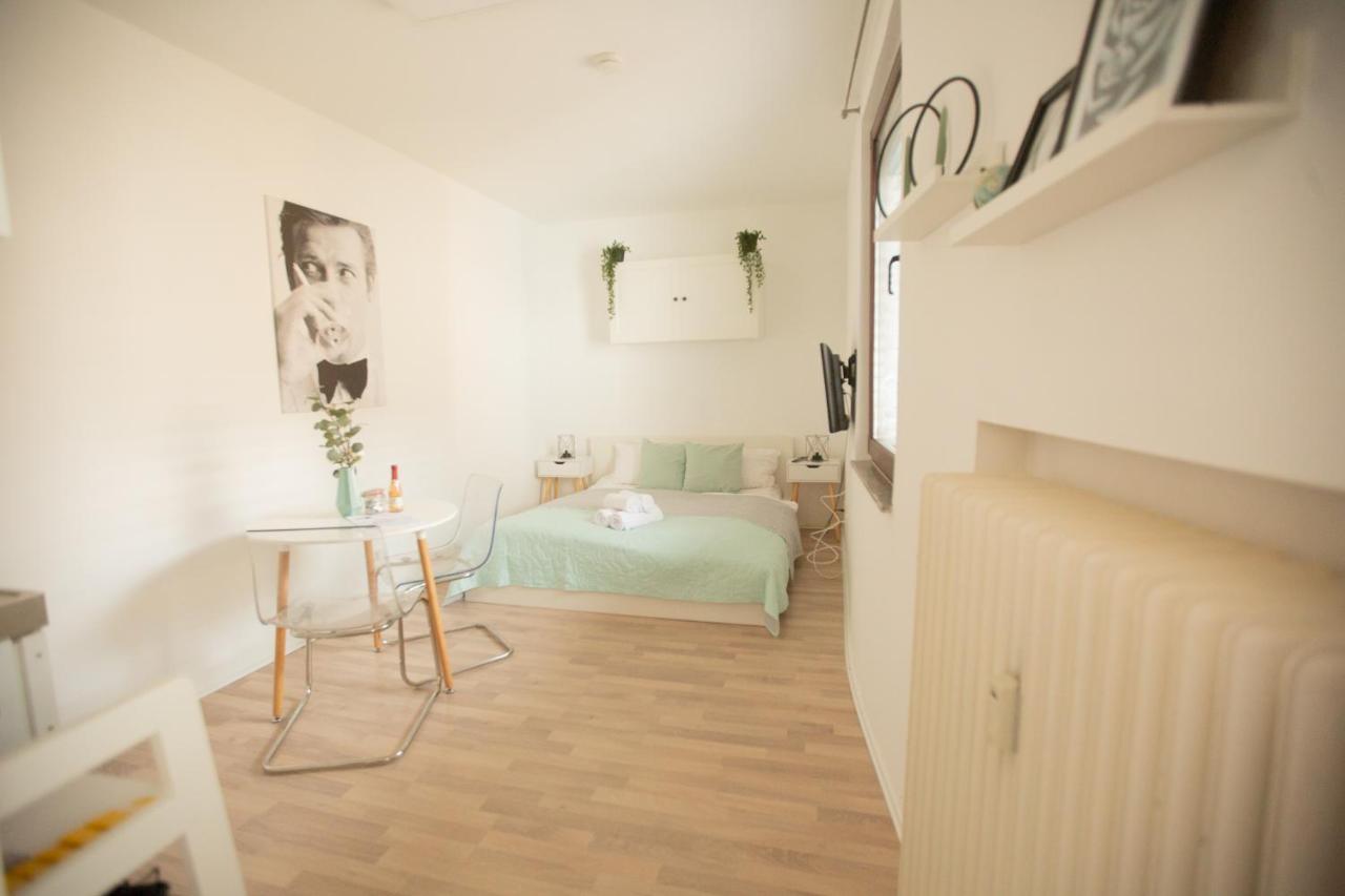 Neu Innenstadt Altstadt Apartment In Top Lage Von Koln Extérieur photo
